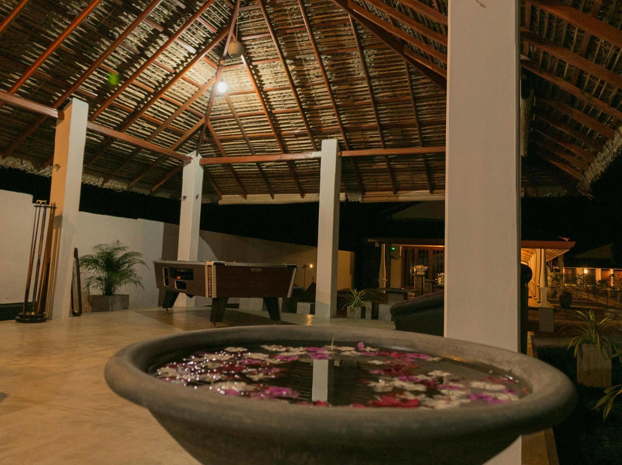 Palmera Eco Resorts Nilaveli Trincomalee Exterior foto