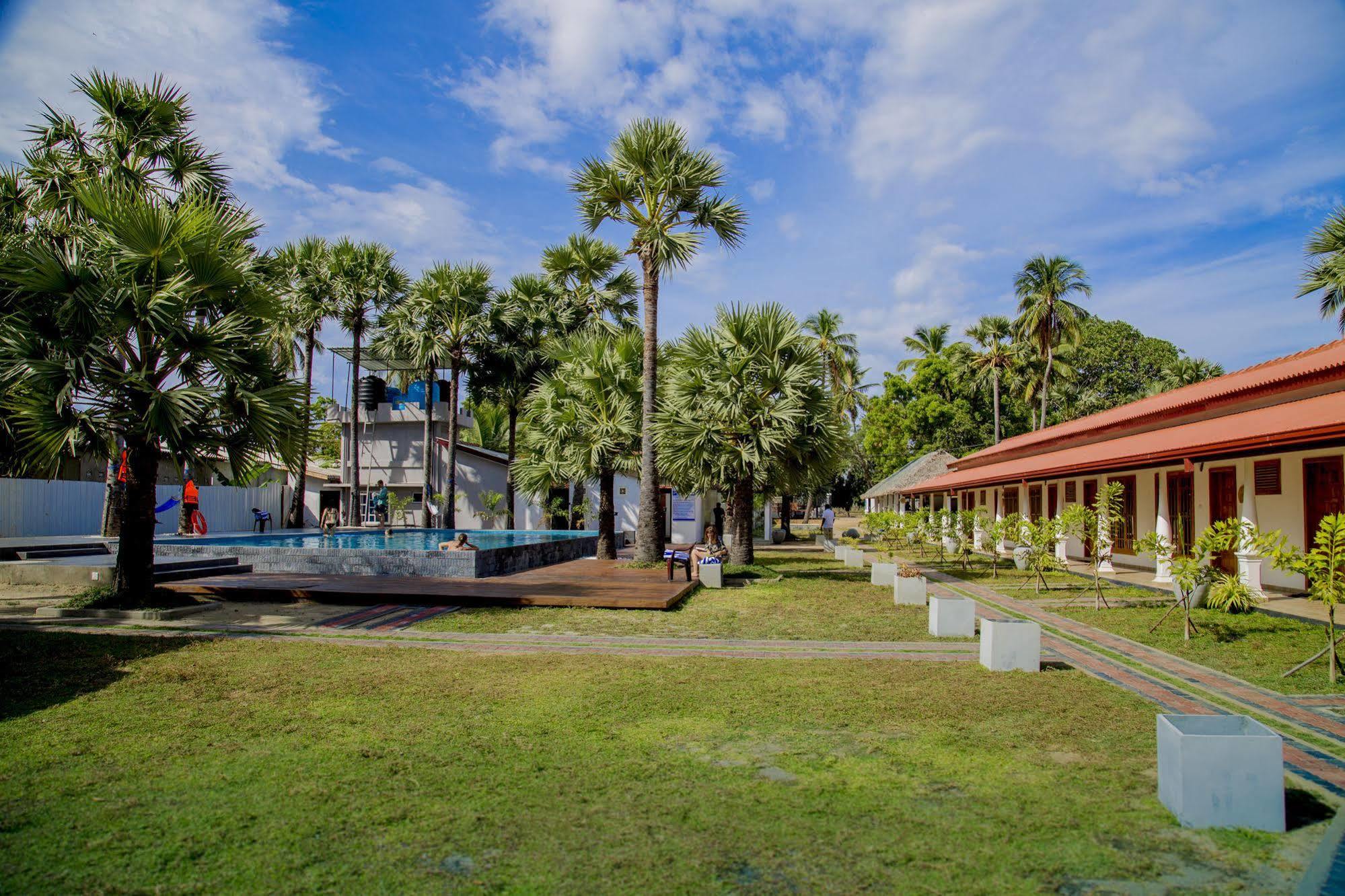 Palmera Eco Resorts Nilaveli Trincomalee Exterior foto